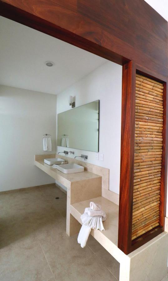Lydmar Boutique Hotel Сиуатанехо Экстерьер фото